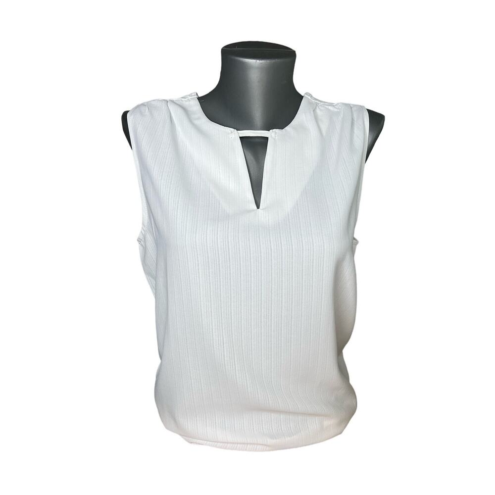 SHEIN NWOT White Keyhole Neckline Sleeveless Blouse Tank Top Size Medium M